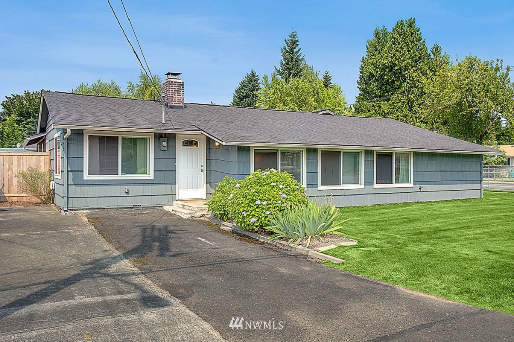 16805 126th Place Southeast Renton, WA 98058 - Photo 1 of 24 Gallery Image 1