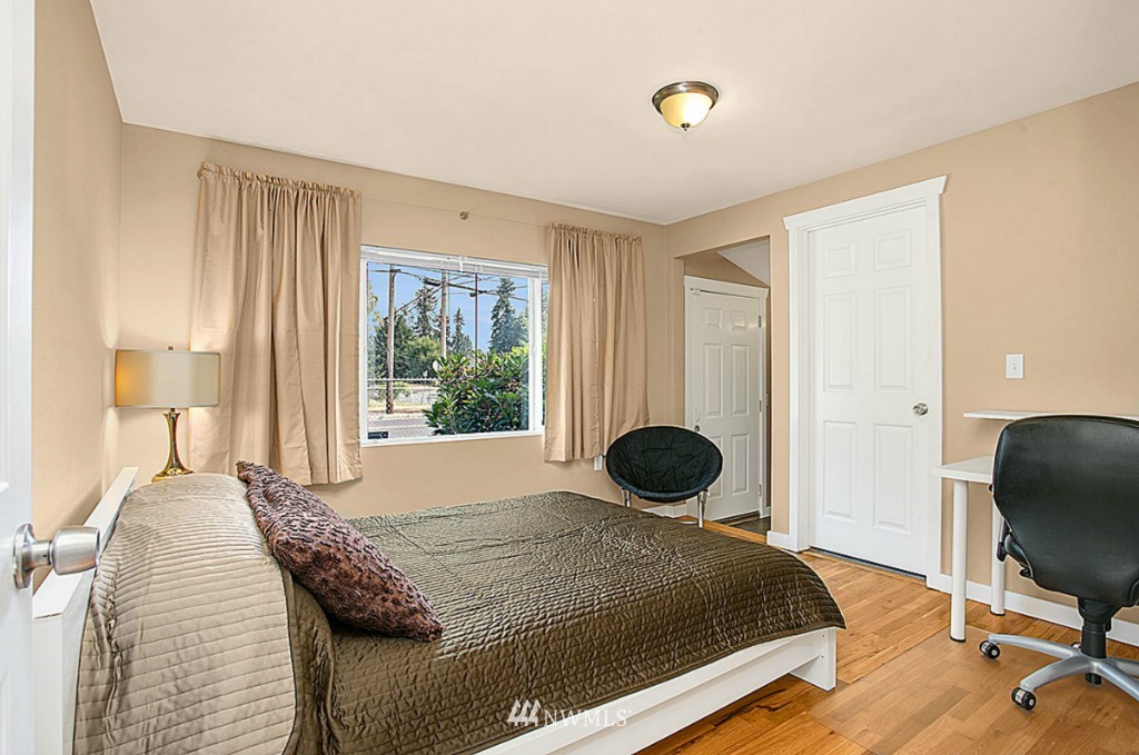 16805 126th Place Southeast Renton, WA 98058 - Photo 17 of 24 Gallery Image 17