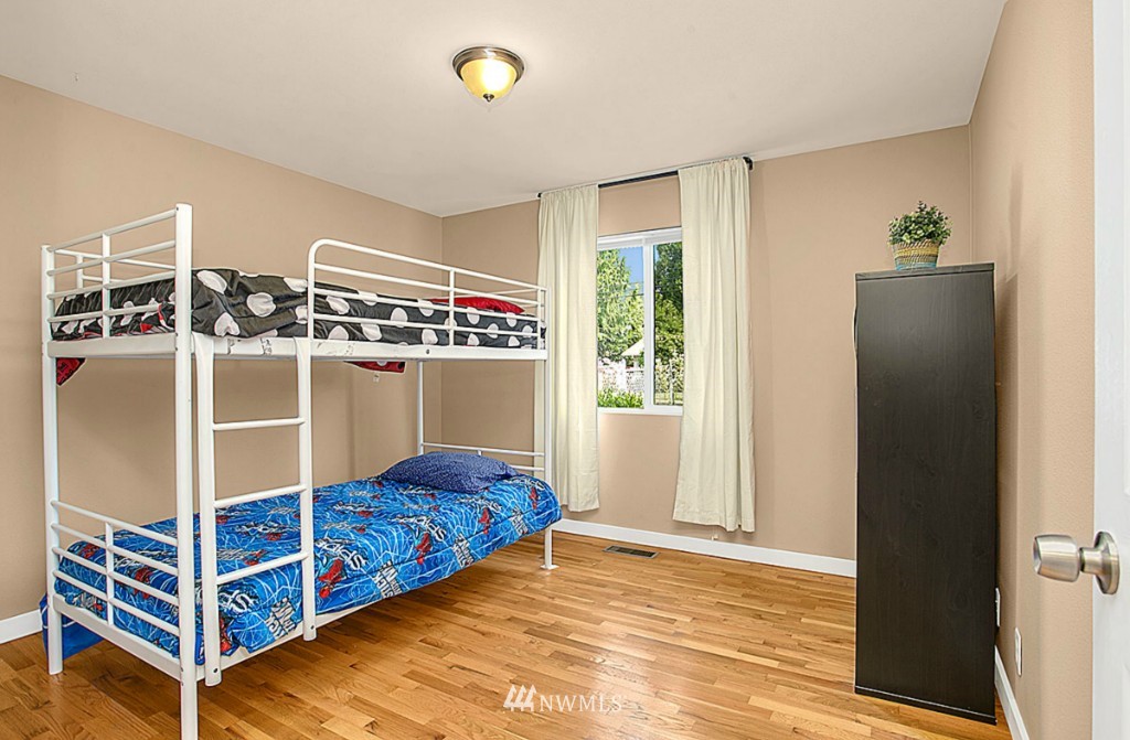 16805 126th Place Southeast Renton, WA 98058 - Photo 20 of 24 Gallery Image 20