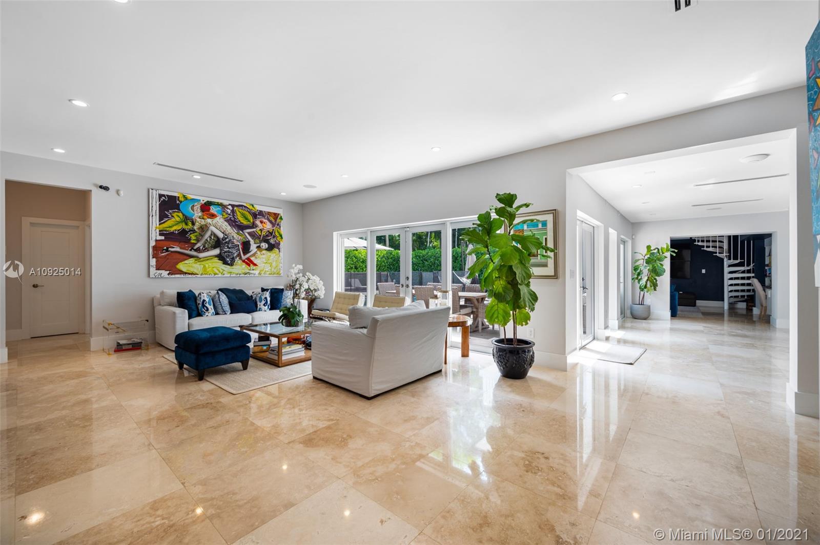 1432 Blue Road Coral Gables, FL 33146 - Photo 4 of 29 Gallery Image 4