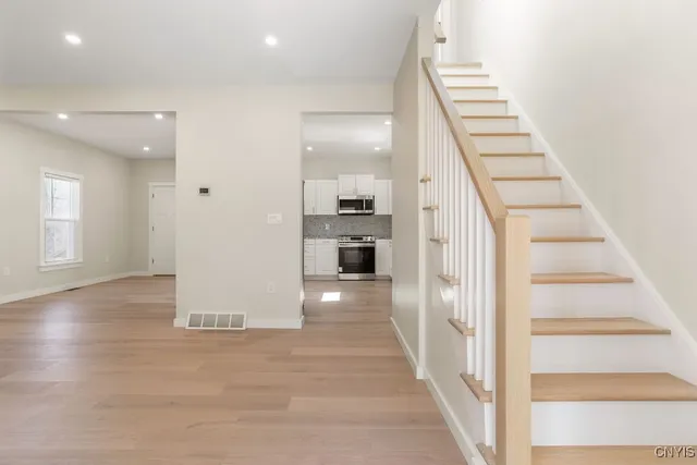 $2,500 | 48 North Street, Camillus, NY 13031