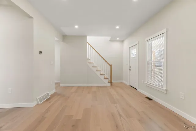 $2,500 | 48 North Street, Camillus, NY 13031