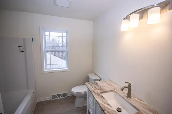 $424,900 | 1334 Legion Circle, West Bend, WI 53090