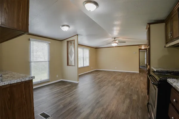$1,500 | 132 Birchwood Drive, Huffman, TX 77336