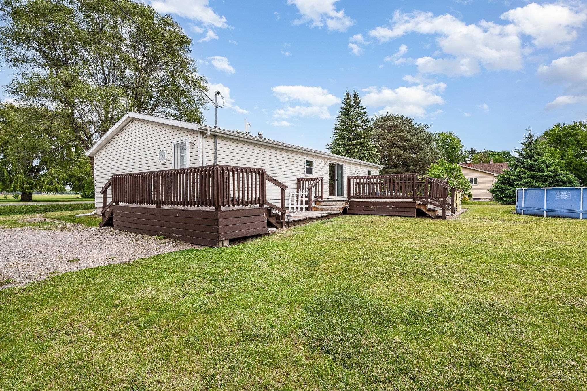 2243 Bullock Road Bay City, MI 48708 - Photo 18 of 24 50178270-DA1542E4-007A-436E-9BB3-E1ACCD8951E4.JPG