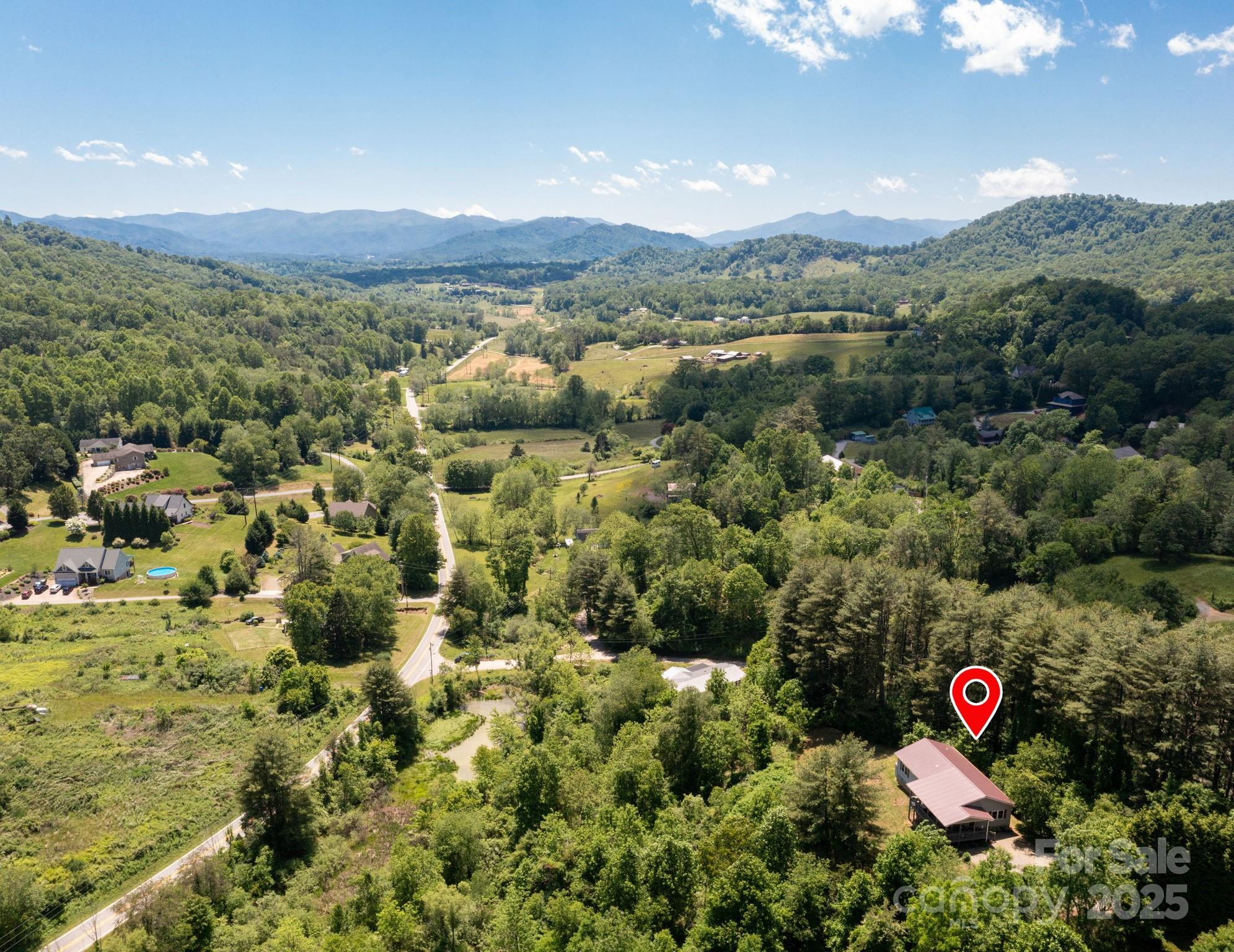 174 Diamond Point Canton, NC 28716 - Photo 29 of 30 a view of a city with mountain