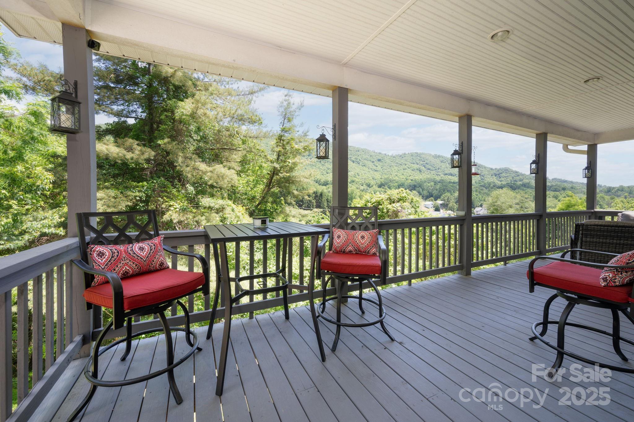 174 Diamond Point Canton, NC 28716 - Photo 7 of 30