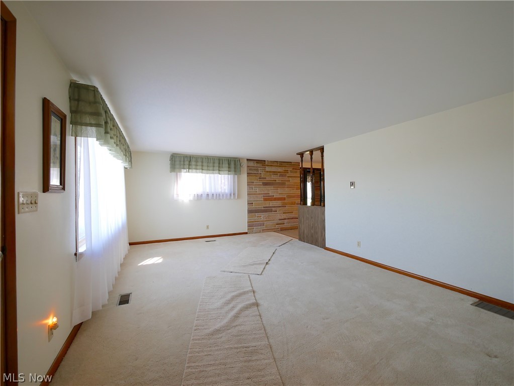 57500 Hospital Road Bellaire, OH 43906 - Photo 5 of 22 Spare room featuring light colored carpet