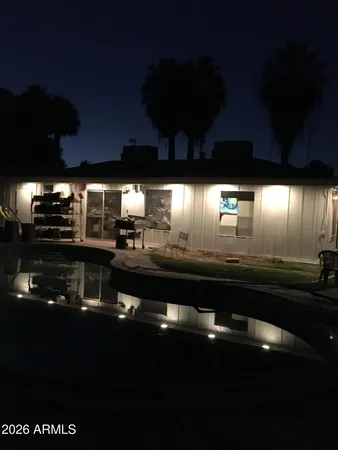 $1,400,000 | 323 East Rose Lane, Phoenix, AZ 85012