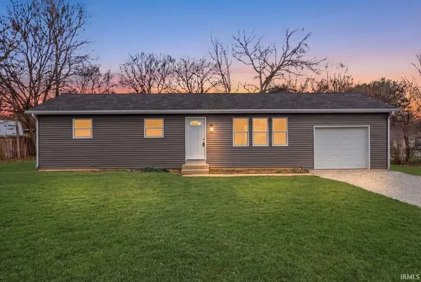 $184,000 | 1103 East Lake Street, Knox, IN 46534