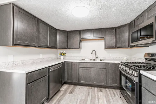 $184,000 | 1103 East Lake Street, Knox, IN 46534