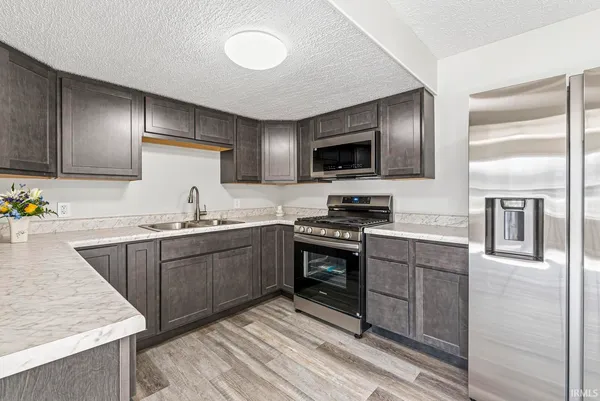 $184,000 | 1103 East Lake Street, Knox, IN 46534