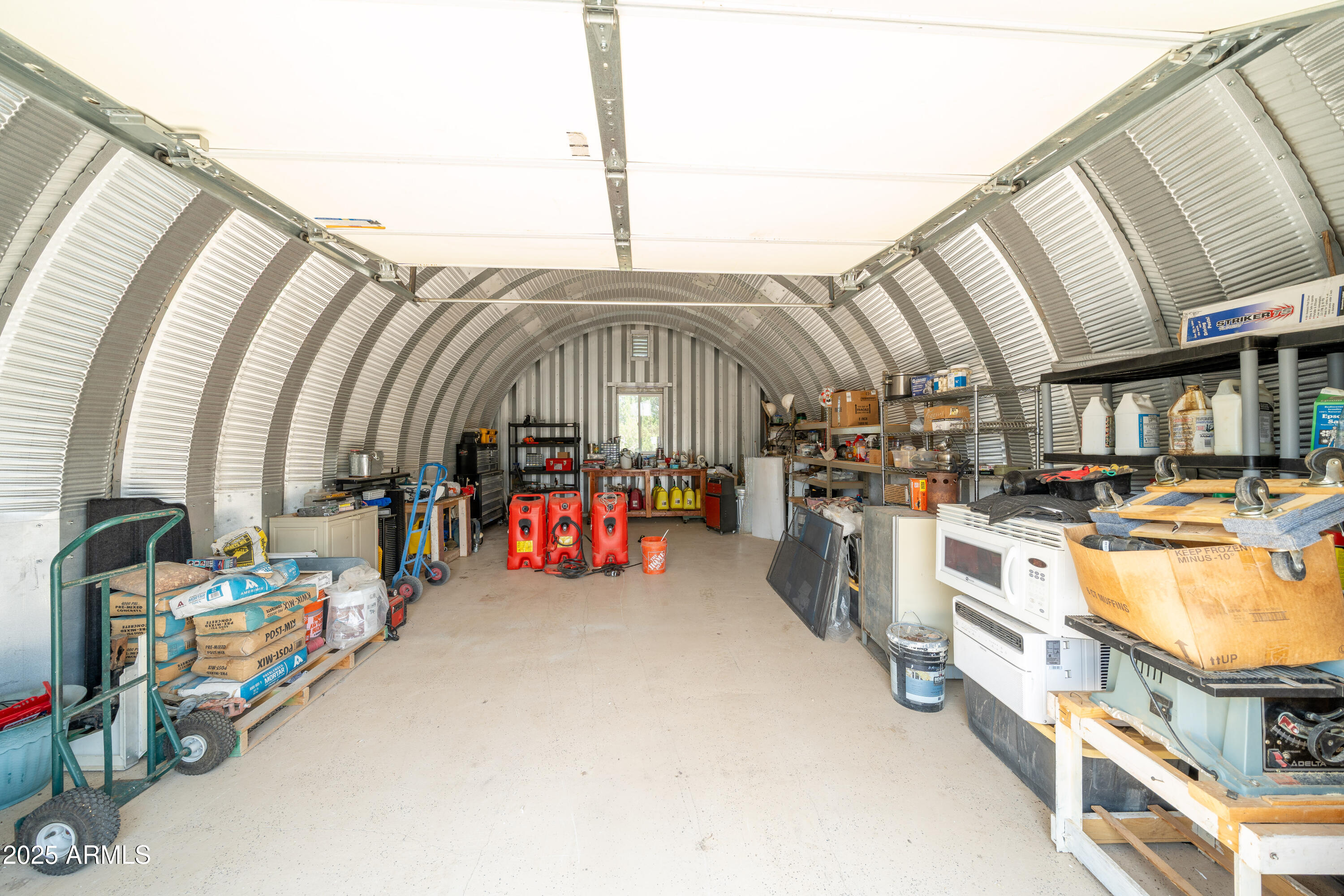 42897 North Pickett Corral Road Seligman, AZ 86337 - Photo 15 of 42 _A746630