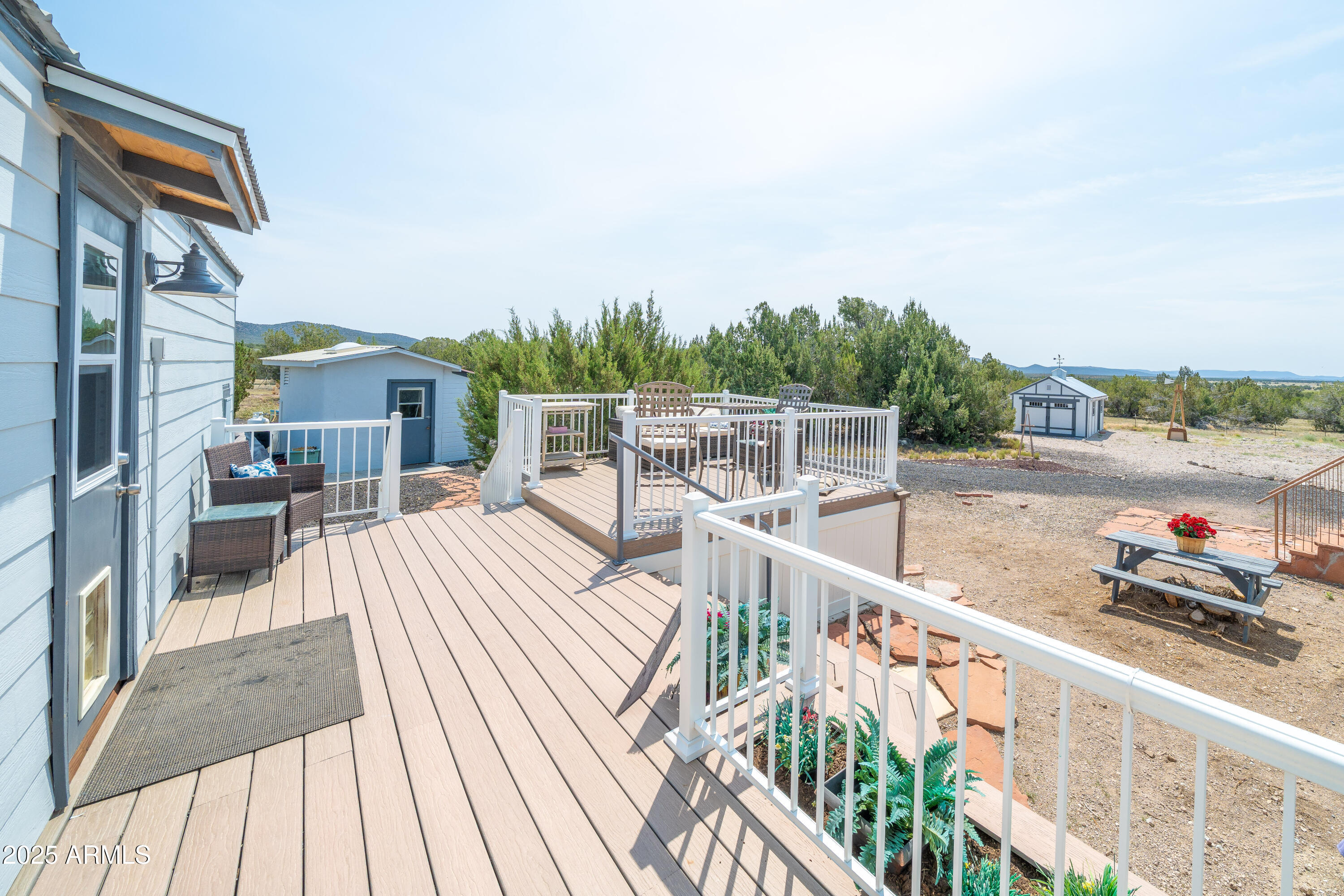 42897 North Pickett Corral Road Seligman, AZ 86337 - Photo 16 of 42 _A746643