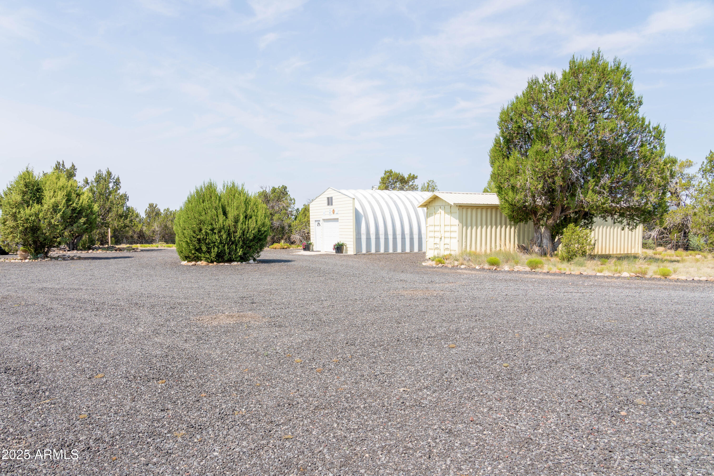 42897 North Pickett Corral Road Seligman, AZ 86337 - Photo 4 of 42 _A746518