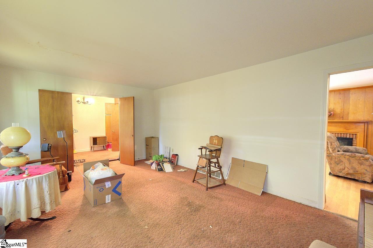 1105 East Georgia Road Simpsonville, SC 29681 - Photo 22 of 41