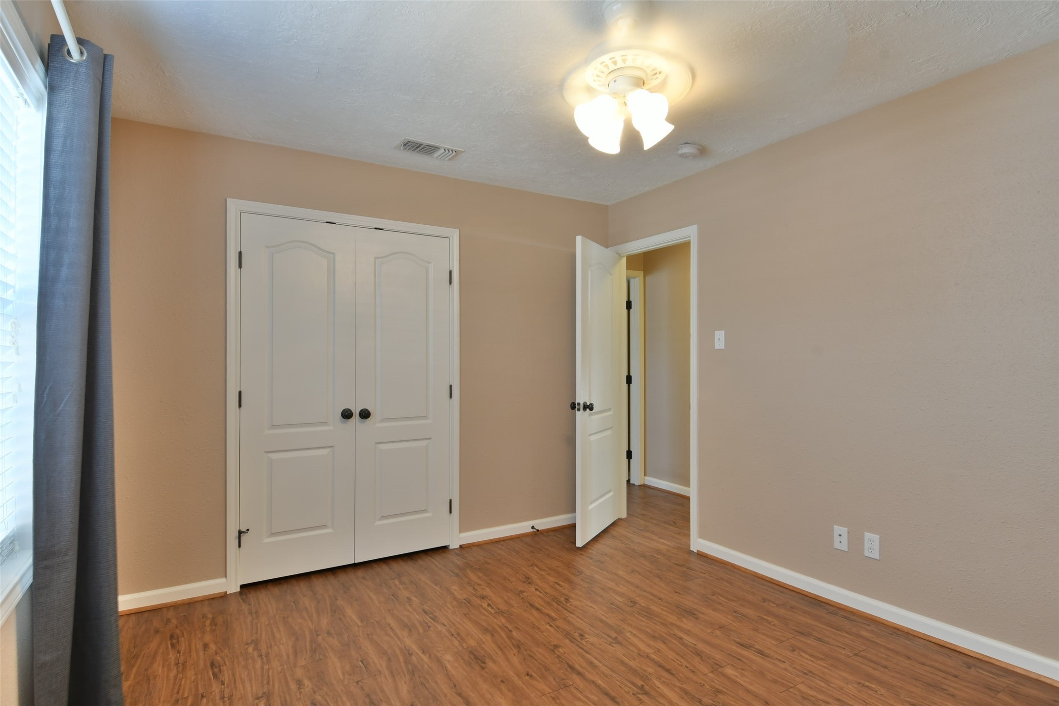 809 Pecan Street Brenham, TX 77833 - Photo 20 of 28