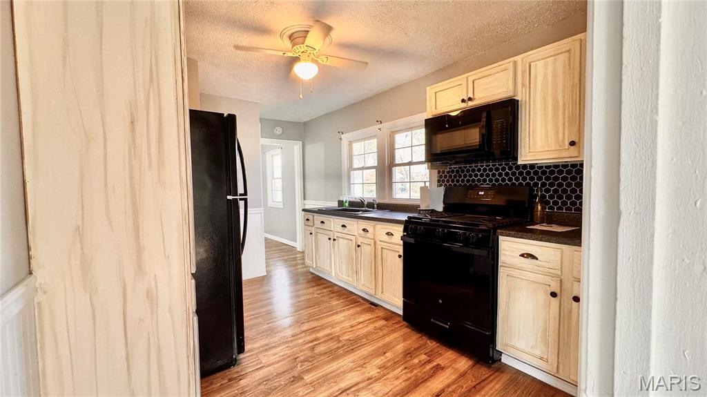 524 5th Street Bethalto, IL 62010 - Photo 10 of 36