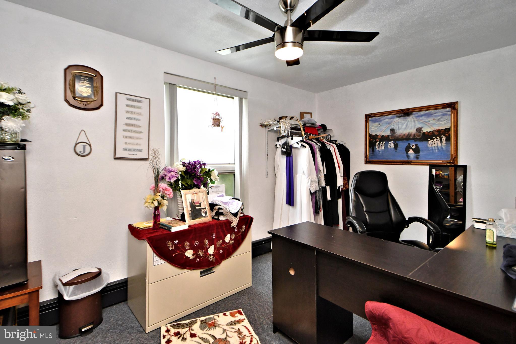 1301 Hilltop Road Pottstown, PA 19464 - Photo 22 of 42 Gallery Image 22