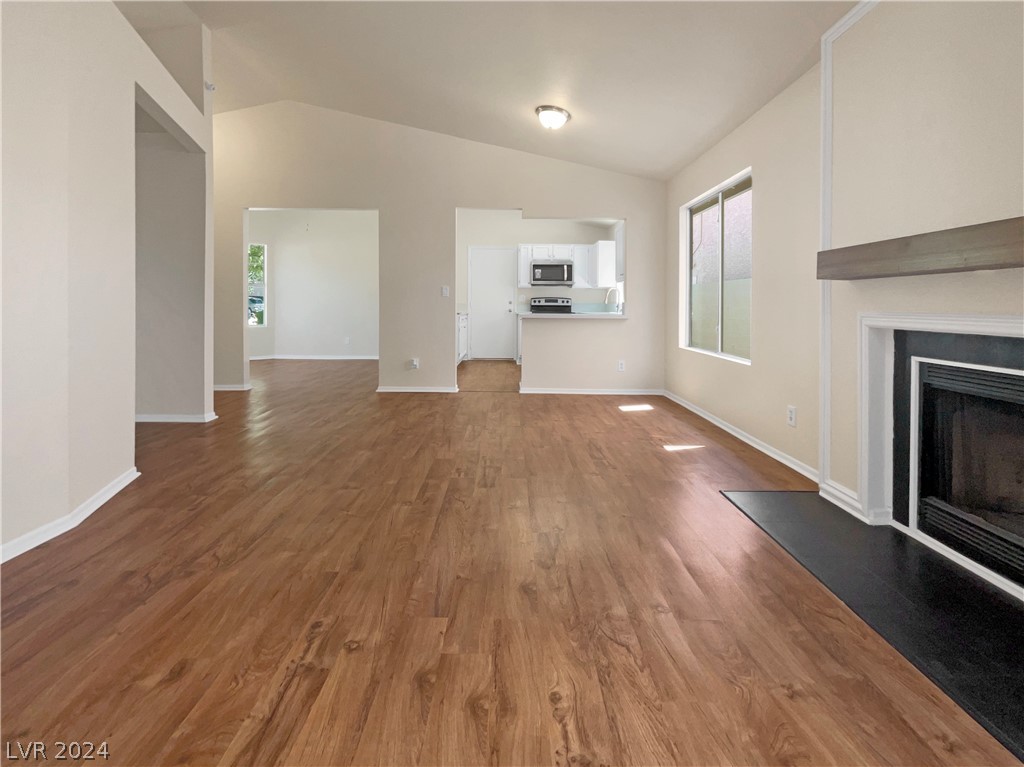 2800 Secret Canyon Road Henderson, NV 89074 - Photo 11 of 23 Gallery Image 11