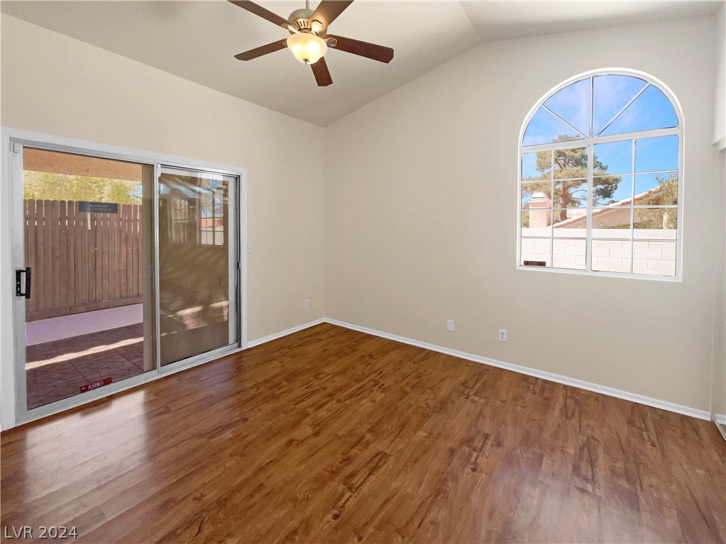 2800 Secret Canyon Road Henderson, NV 89074 - Photo 13 of 23 Gallery Image 13