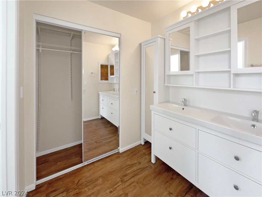 2800 Secret Canyon Road Henderson, NV 89074 - Photo 14 of 23 Gallery Image 14