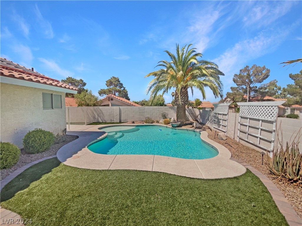 2800 Secret Canyon Road Henderson, NV 89074 - Photo 19 of 23 Gallery Image 19