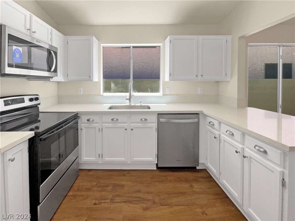 2800 Secret Canyon Road Henderson, NV 89074 - Photo 4 of 23 Gallery Image 4
