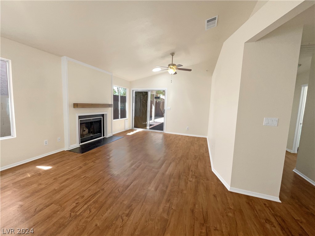 2800 Secret Canyon Road Henderson, NV 89074 - Photo 10 of 23 Gallery Image 10