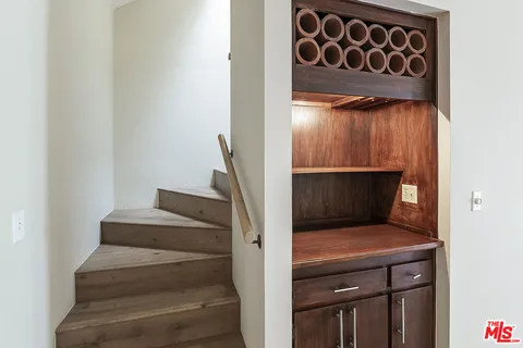 $5,200 | 2216 South Bentley Avenue, Unit 10, Los Angeles, CA 90064