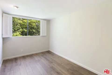 $5,200 | 2216 South Bentley Avenue, Unit 10, Los Angeles, CA 90064