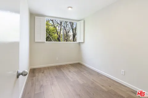 $5,200 | 2216 South Bentley Avenue, Unit 10, Los Angeles, CA 90064