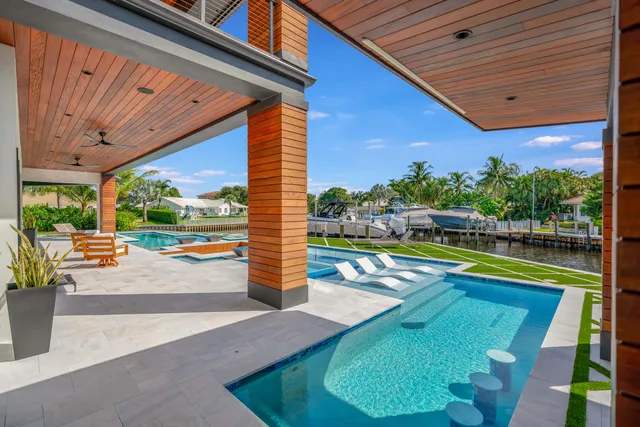 $9,900,000 | 2143 Carib Circle, Palm Beach Gardens, FL 33410