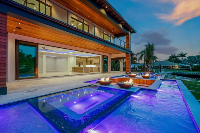 $9,900,000 | 2143 Carib Circle, Palm Beach Gardens, FL 33410