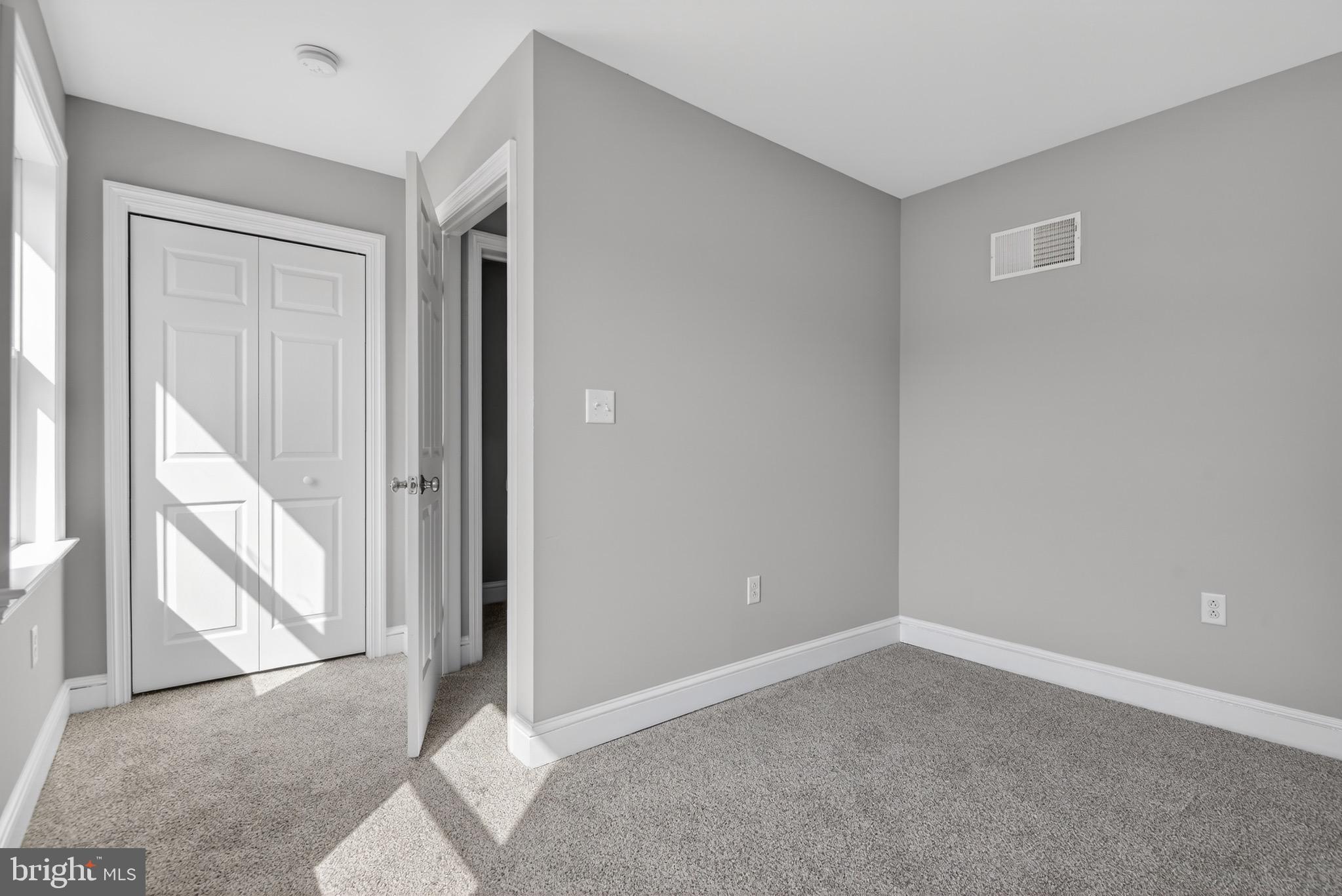 637 East Fulton Street Lancaster, PA 17602 - Photo 16 of 28 a view of an empty room