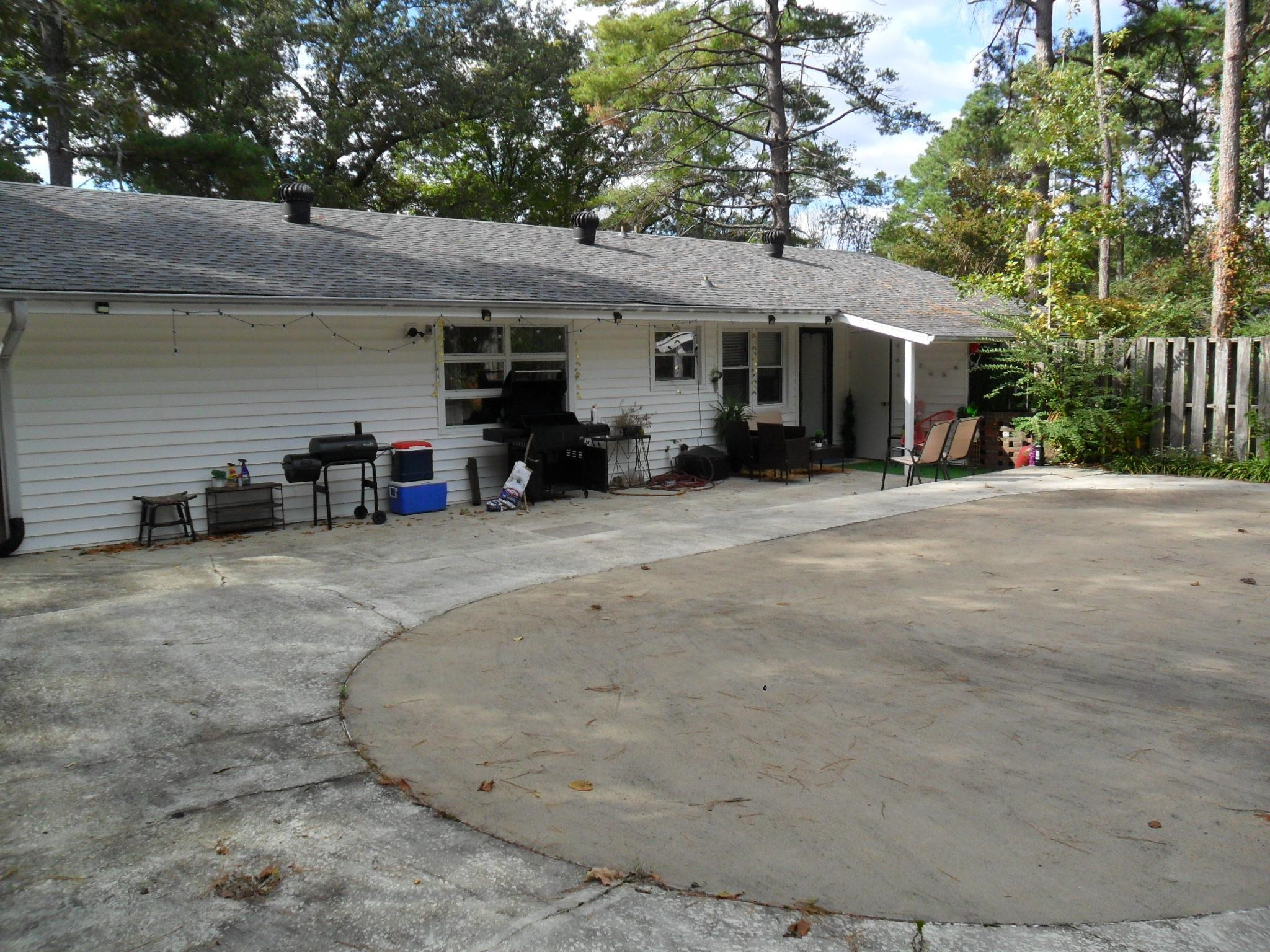 82 Plantation Road Jackson, TN 38305 - Photo 5 of 9 Photo 5