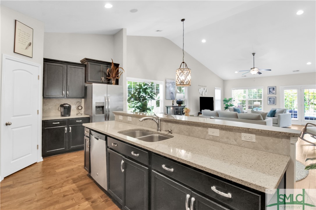 102 Baynard Street Pooler, GA 31322 - Photo 16 of 40 Kitchen