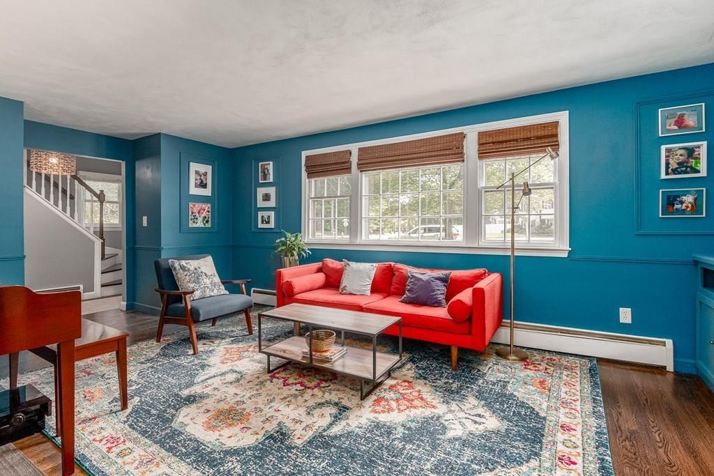 142 Longhill Road Franklin, MA 02038 - Photo 3 of 30 Gallery Image 3