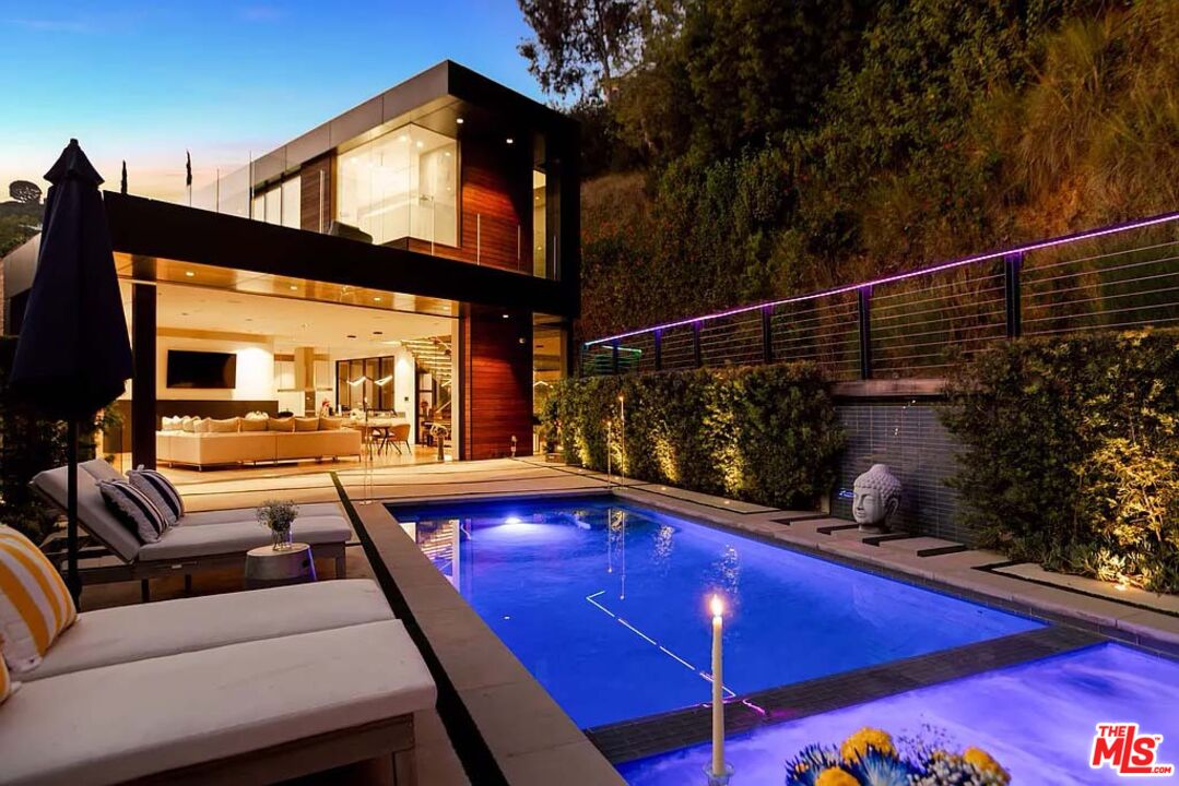 1331 Belfast Drive Los Angeles, CA 90069 - Photo 1 of 25 a view of sitting area with furniture and outdoor seating