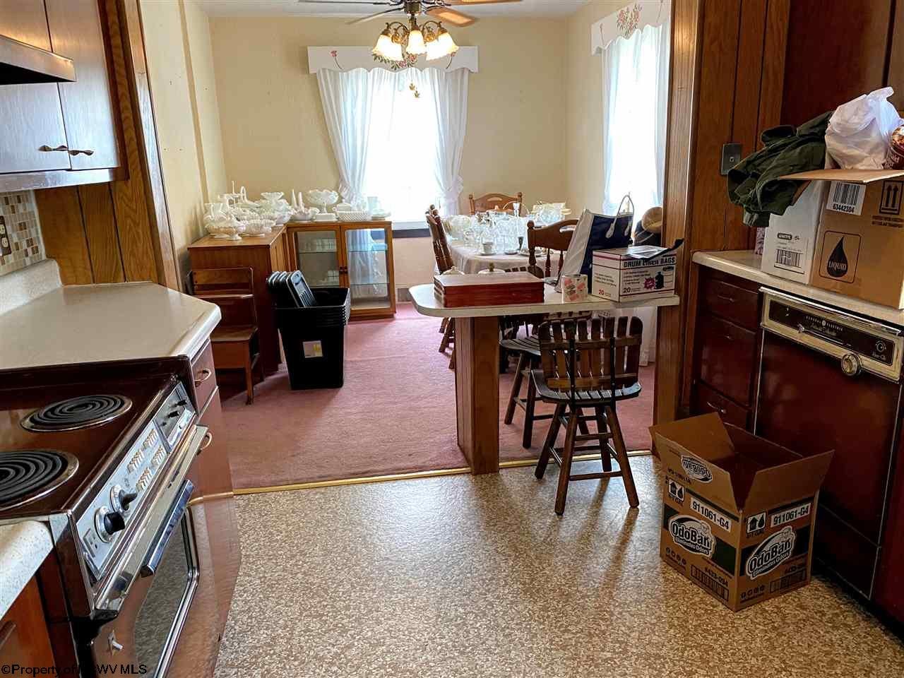 1365 Overhill Road Fairmont, WV 26554 - Photo 6 of 14 Gallery Image 6