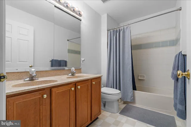 $1,390,000 | 2062 Silverwood Drive, Newtown, PA 18940