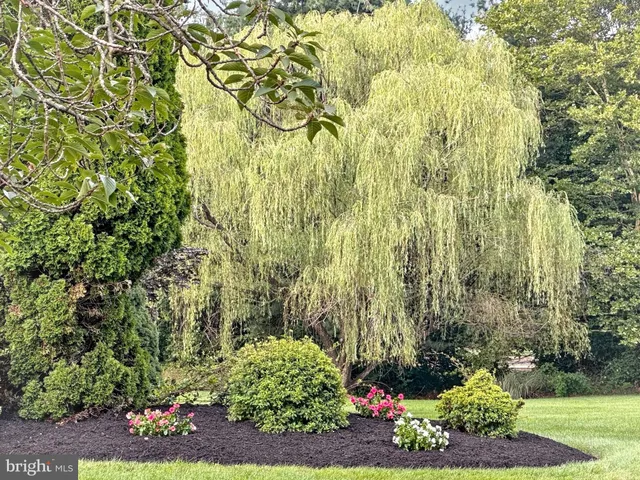 $1,390,000 | 2062 Silverwood Drive, Newtown, PA 18940