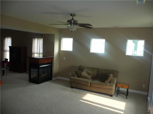 6119 Rackley Way Westerville, OH 43081 - Photo 7 of 21 Gallery Image 7