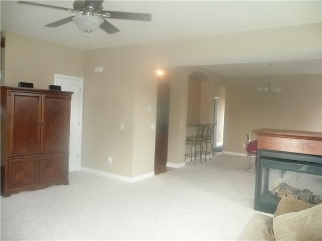 6119 Rackley Way Westerville, OH 43081 - Photo 8 of 21 Gallery Image 8