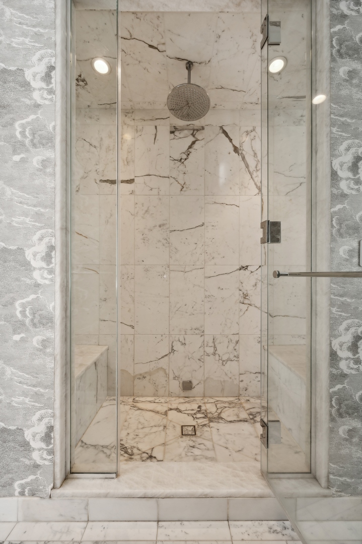 640 West Fulton Street, Unit A Chicago, IL 60661 - Photo 13 of 30