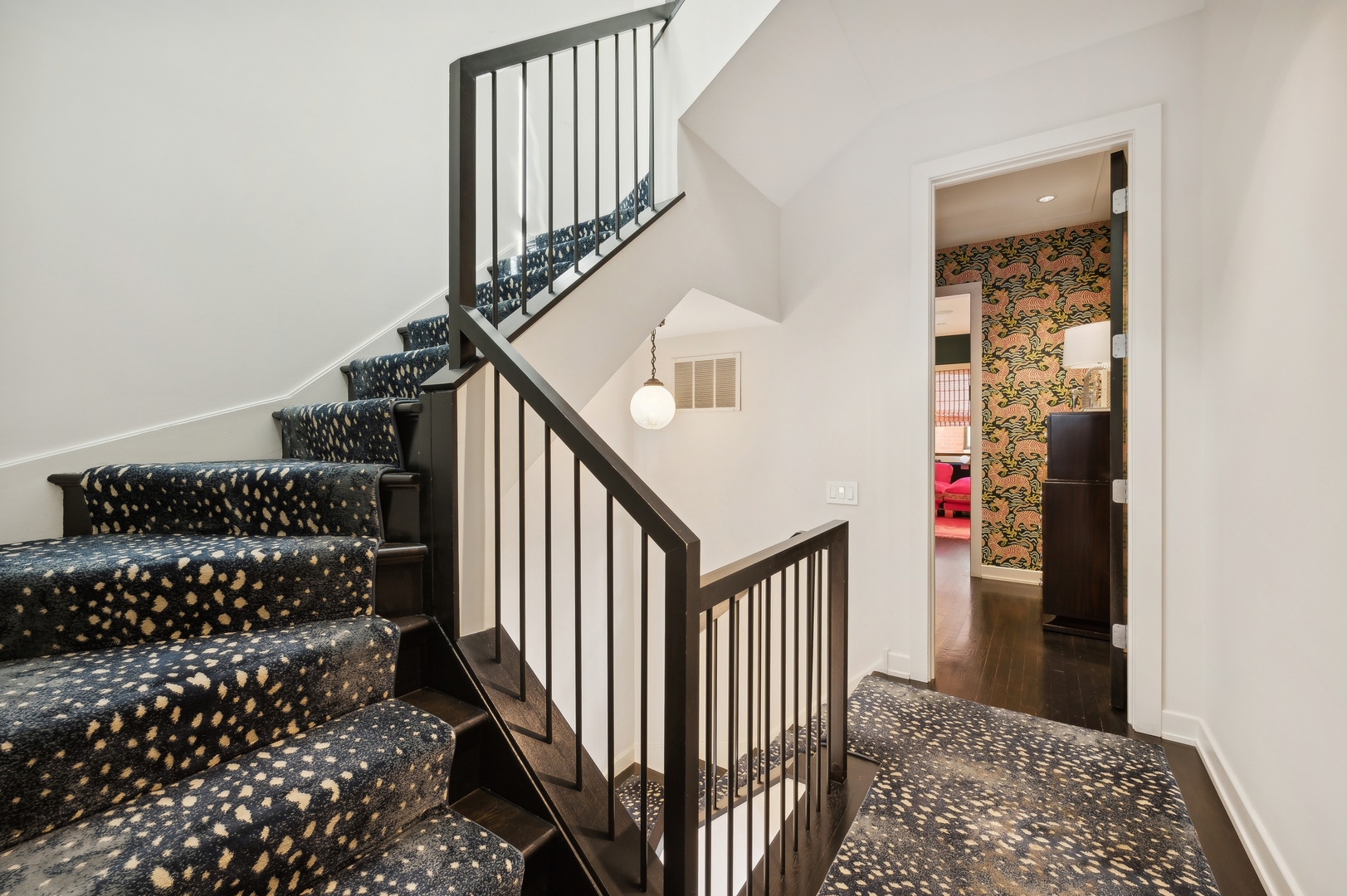 640 West Fulton Street, Unit A Chicago, IL 60661 - Photo 9 of 30