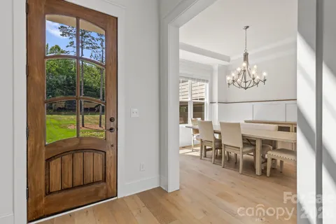 $985,000 | 3207 James Plantation Drive, Denver, NC 28037
