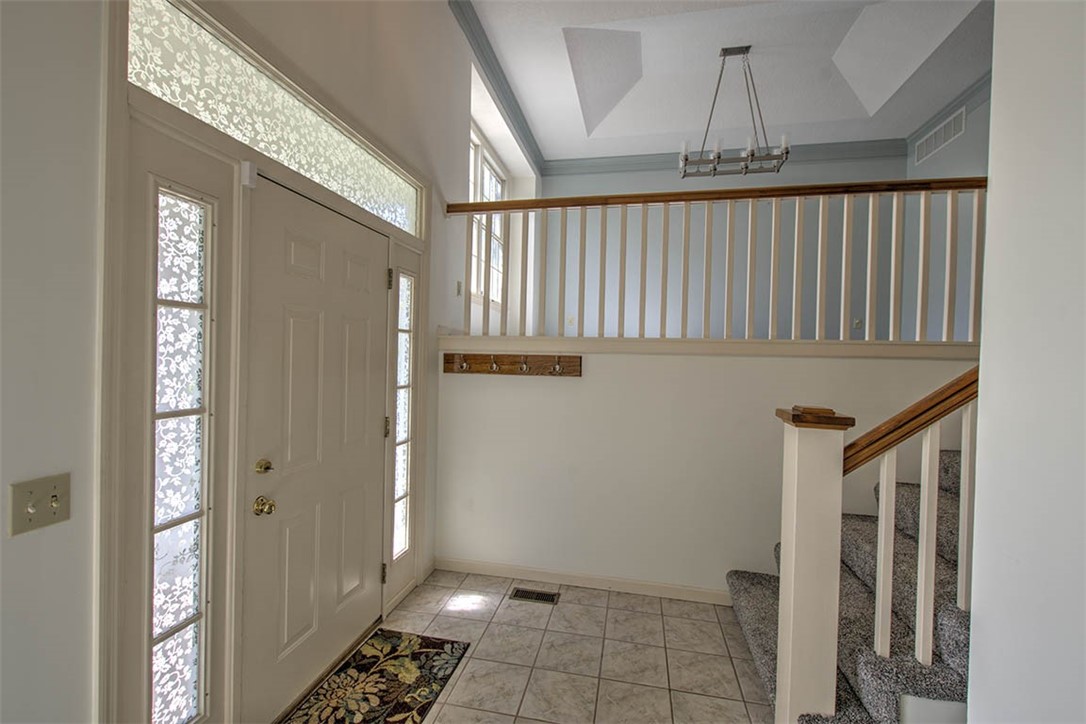 2262 South Franzy Drive Decatur, IL 62521 - Photo 8 of 39