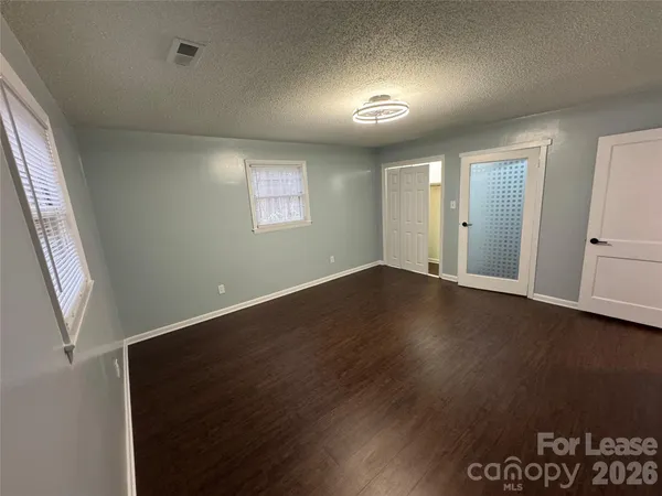 $2,300 | 4488 Giles Avenue, Sherrills Ford, NC 28673