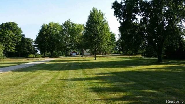 9391 Cook Road Gaines, MI 48436 - Photo 14 of 19 201807119_1.jpg